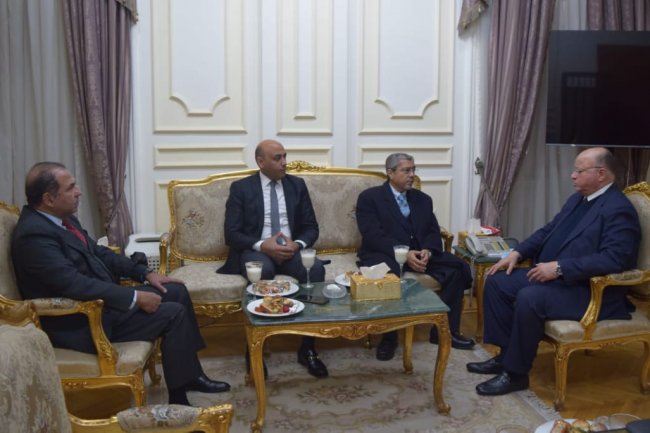 «الغرف التجارية» تقيم منافذ للسلع بأسعار مخفضة استعداداً لـ «رمضان» بالقاهرة