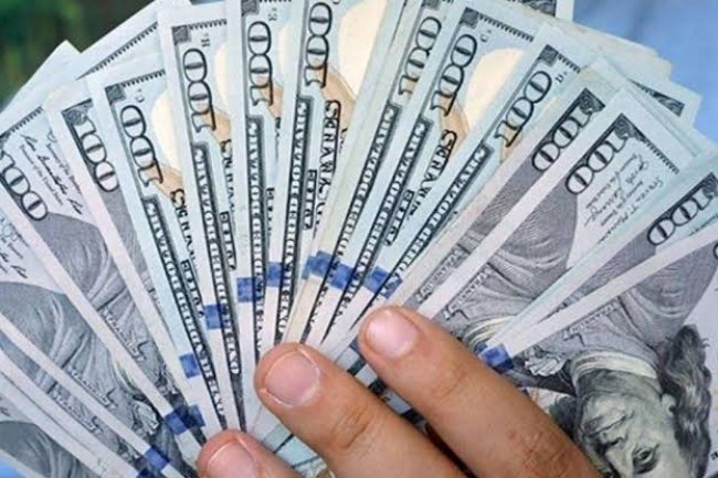 إرتفاع ملحوظ في أسعار الدولار اليوم بالبنوك