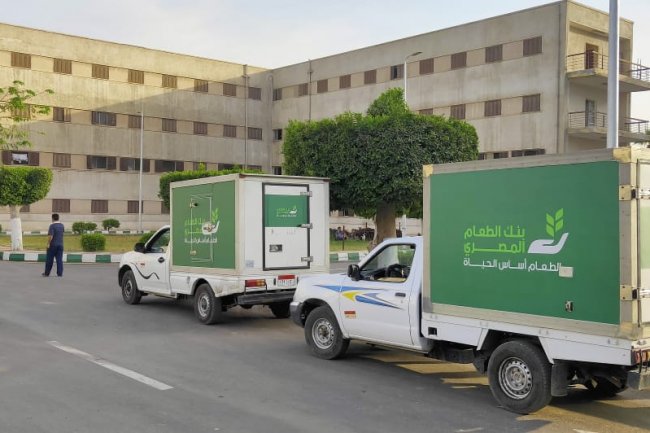 "بنك الطعام": الإعتماد علي منصات التواصل الاجتماعي في جمع التبرعات من الداخل والخارج