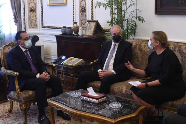 مدبولى يشيد بالتعاون المقرر مع "ميرسك العالمية" فى مجال إنتاج الهيدروجين الأخضر لتموين السفن