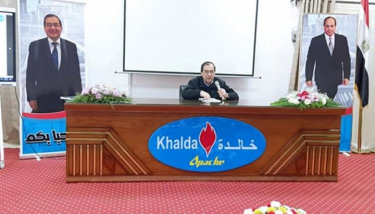 «الملا»: لا نمتلك رفاهية الوقت ويجب علينا زيادة الانتاج