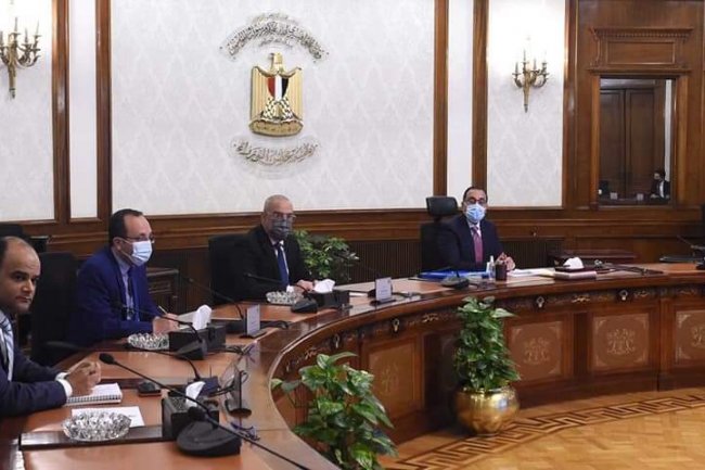 رئيس الوزراء يستعرض مقترح مشروع "العلمين ريفيرا" بالعلمين الجديدة 