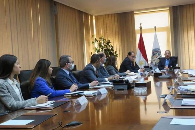 «معيط» :المحفظة الاستثمارية للبنك الآسيوي للاستثمار تتجاوز مليار دولار