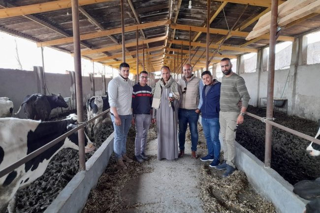 دانون مصر تطلق برنامج الولاء للمزارعين وموردي الألبان