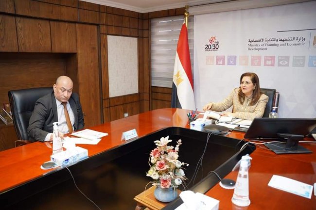 وزيرة التخطيط تبحث الموقف التنفيذي لإنشاء أول أكاديمية للتصدير في مصر 