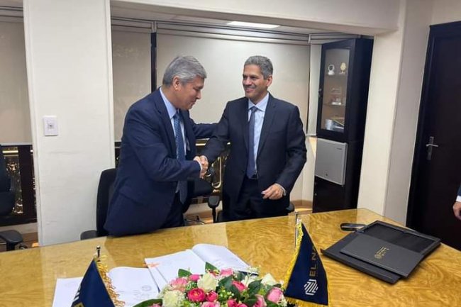 «قطاع الأعمال »: توقيع عقد تطوير كورنيش المقطم بتكلفة 32 مليار جنيه