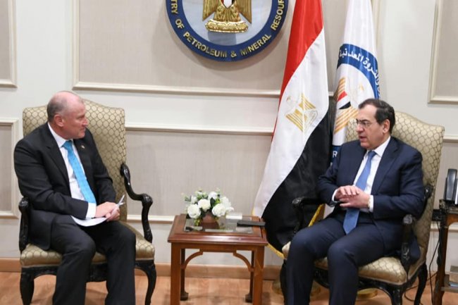 شركات سترالية تبدى اهتماماً كبيراً بالتعاون مع قطاع البترول المصرى فى مجال الغاز المسال