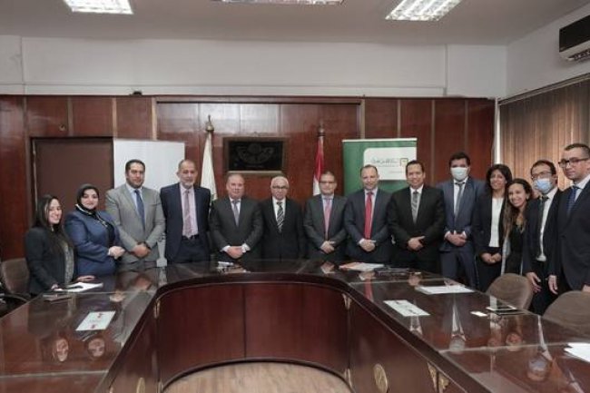 البنك «الأهلي» و «الزراعي» يوقعان قرضاً بـ3 مليارات جنيه لتمويل الري بمحافظتين