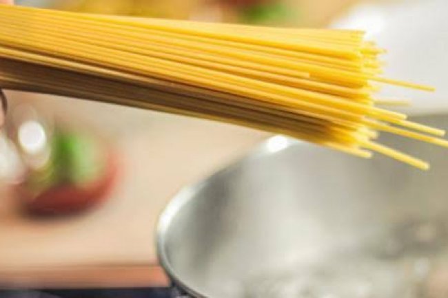 «التجارة» تستثنى المكرونة «الإسباجتى» من حظر التصدير