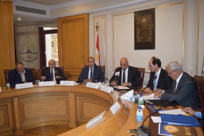 بروتوكول تعاون  بين غرفتي القاهرة وطرابلس لزيادة التبادل التجاري 