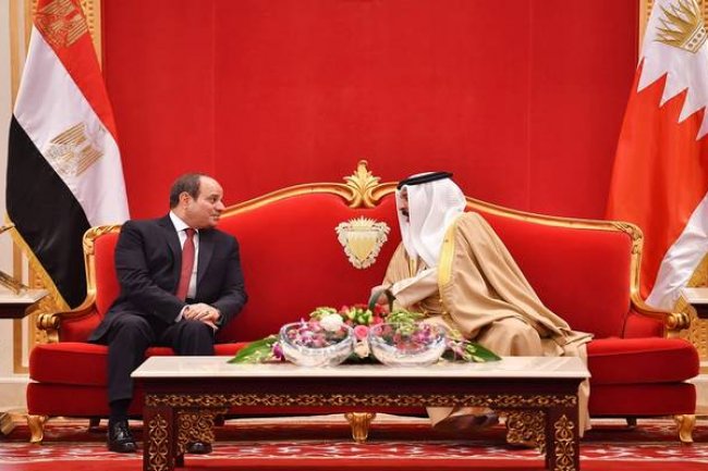 السيسي وملك البحرين يشهدان مراسم توقيع عدد من الاتفاقيات ومذكرات التفاهم