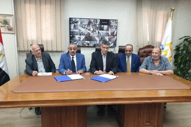  بُروتوكول تعاون لإحلال مركبات " التوك توك " بأخرى تعمل بالكهرباء بمدينة 6 أكتوبر