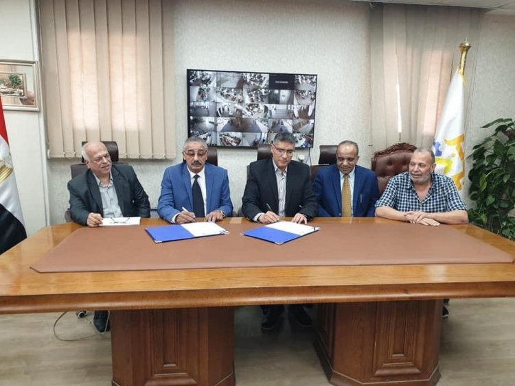  بُروتوكول تعاون لإحلال مركبات " التوك توك " بأخرى تعمل بالكهرباء بمدينة 6 أكتوبر