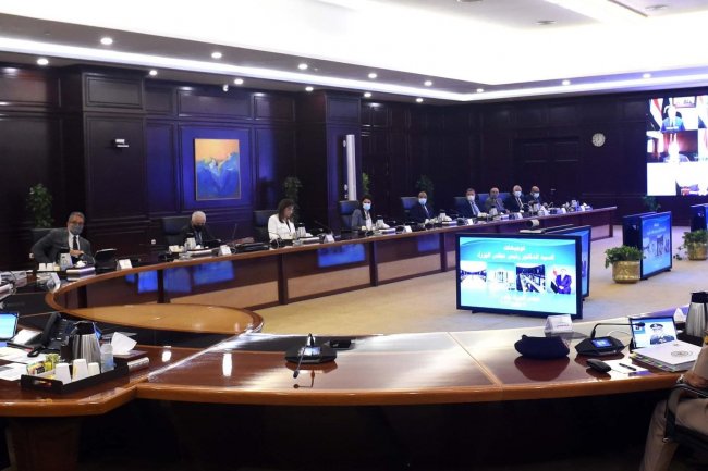 10 قرارات هامة لمجلس الوزراء خلال اجتماعه اليوم ..تعرف عليها