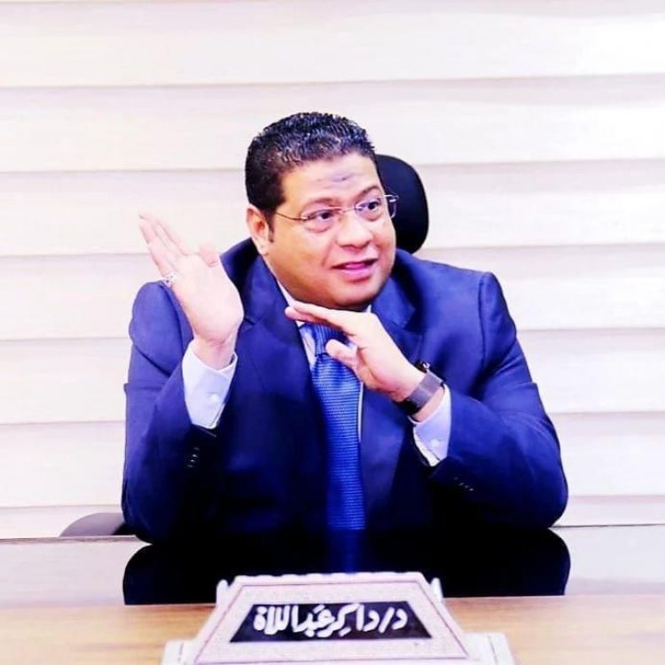«عبد اللاه» يكشف تأثير تراجع سعر الحديد على أسعار العقارات 