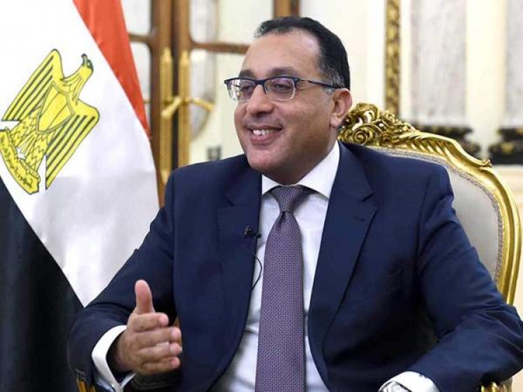 مدبولي يصدر 12 قرارا لتخصيص أراضي لإقامة مشروعات منفعة عامة ..تعرف عليهم