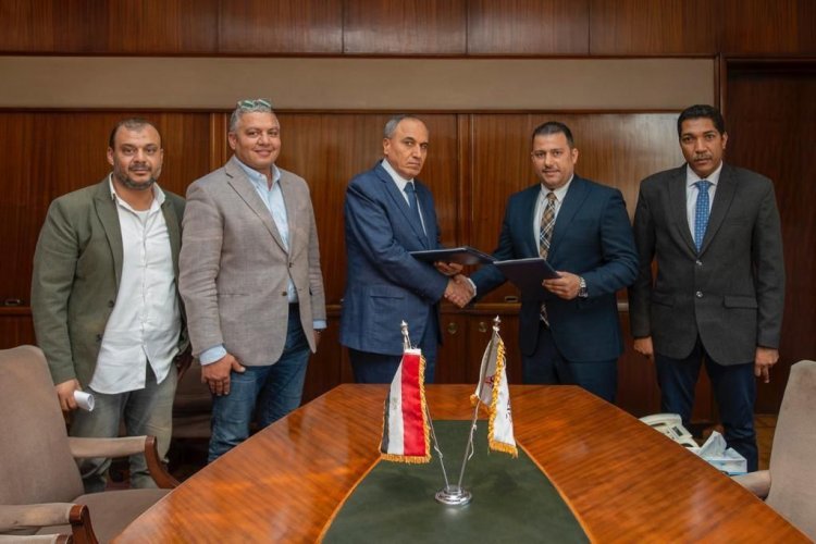 100 شركة تؤكد مشاركتها بمعرض الصناعات المصرية بسلطنة عُمان 