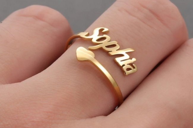 المعدن النفيس يحافظ على مكاسبه وسعر جنيه الذهب يسجل 8504 جنيهًا 