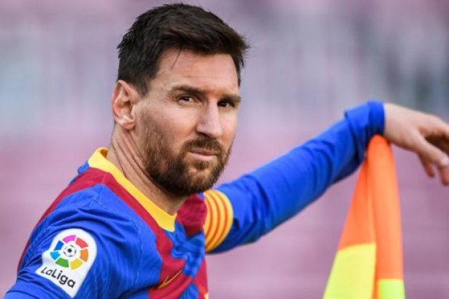 لماذا يسعي برشلونة لعودة ميسي من جديد؟
