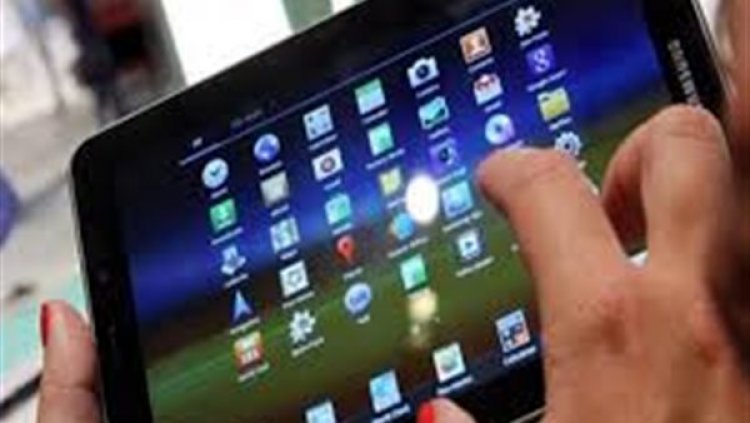وزير التعليم يقرر إعادة توظيف التابلت في المدارس الثانوية العامة .. أعرف التفاصيل