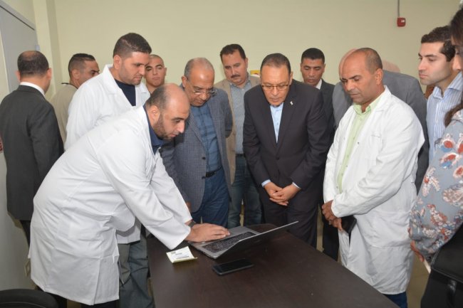 وزير قطاع الأعمال : إضافة نشاط المعاصر في المحالج المطورة بالشراكة مع القطاع الخاص لزيادة القيمة المضافة للقطن المصري*