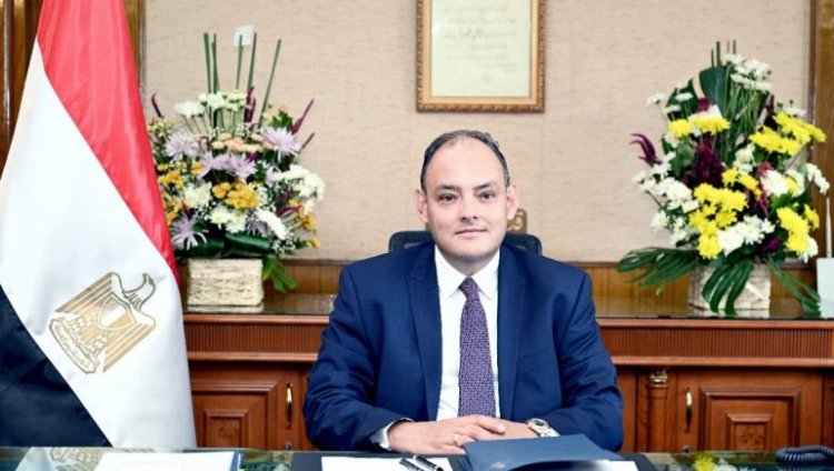 سمير : إتاحة حزم تحفيزية لتعميق الصناعة الوطنية