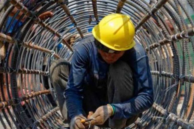 بمعدل 1200 جنيه فى الطن .. زيادة جديدة في أسعار حديد التسليح بسبب الدولار 