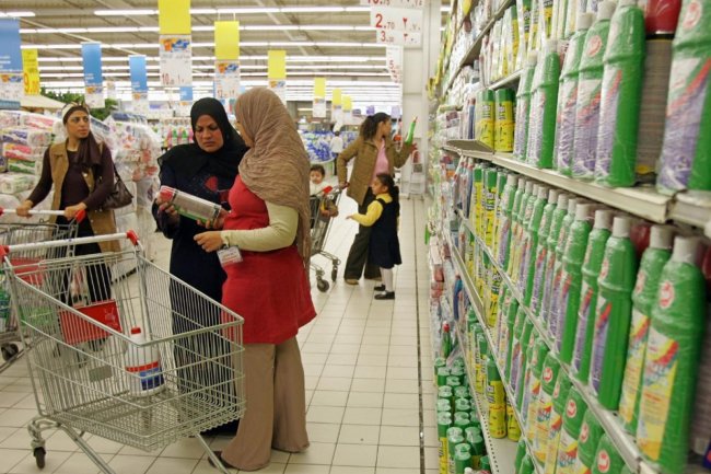 شعبة المواد الغذائية تنتفض : يضعون التجار في مواجهة المستهلك 