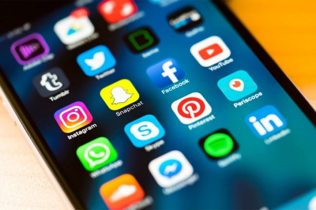 بعد تلقيها 300 شكوى.. النيابة العامة تصدر تحذيرًا للمواطنين من استخدام هذا التطبيق