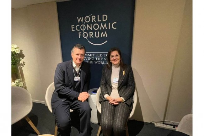 صندوق مصر السيادي يبحث التعاون مع أكبر مؤسسة في العالم لإدارة الأصول والاستثمار