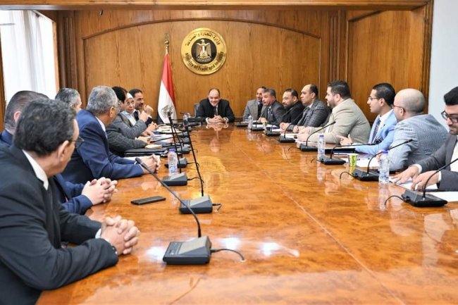 وزير التجارة والصناعة: مزايا تفضيلية عديدة للشركات المصدرة للخارج