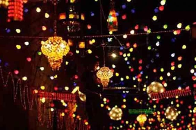 50% زيادة فى  أسعار زينة رمضان  مقارنة بالعام الماضى 