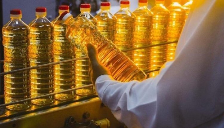 "السلع التموينية" تتعاقد على شراء 4 آلاف طن زيت خام محلي بالجنيه المصرى