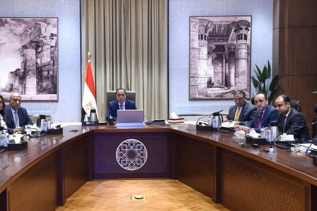 رئيس الوزراء يتابع نتائج أعمال الشركة القابضة للصناعات الكيماوية وشركاتها التابعة
