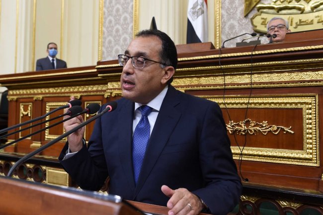 الوزراء : 68.4% من المنشآت الاقتصادية راضية عن إجراءات الرخصة الذهبية