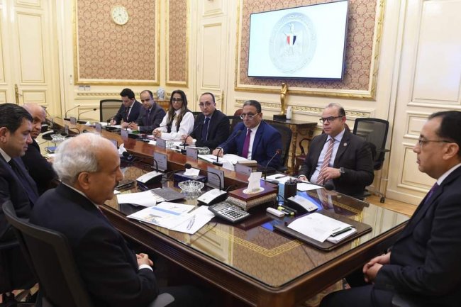 مدبولي : اجازة رسمية بمناسبة عيد الفطر وتحرير سيناء من 20 إلى 25 أبريل الجاري 