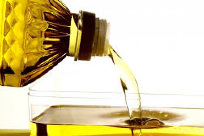 1000 جنيه زيارة في طن زيت الأولين  وتراجع الصويا المكرر بمقدار 1400جنيه