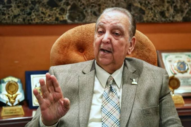 رئيس تعليم الشيوخ يطالب باستغلال سفاراتنا فى الخارج للترويج للأدوية المصرية