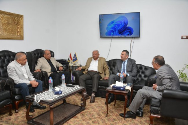 وزير قطاع الأعمال : مشروع لإنتاج الأمونيا الخضراء بمشاركة القطاع الخاص بطاقة 1000 طن يوميا