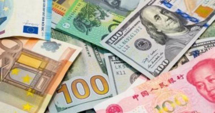 أسعار العملات اليوم الخميس بالبنوك 