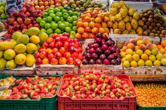 تباين أسعار الفاكهة اليوم الأحد